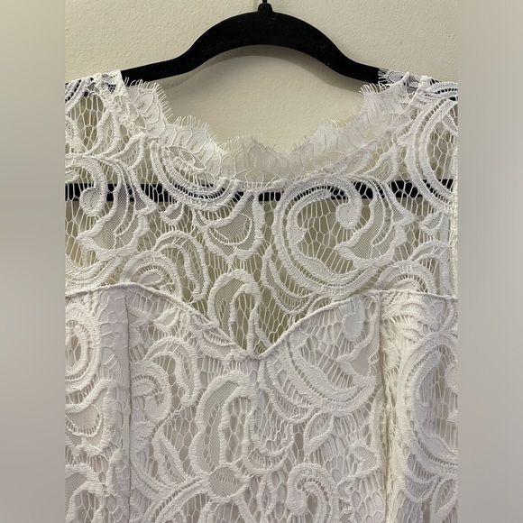 Francesca’s Sweetheart Lace Yoke Sleeveless Mini Dress in White - S - Picture 3 of 10